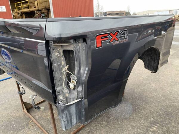 17-22 Ford F-250/F-350 Super Duty Grey 6.9ft Short Truck Bed
