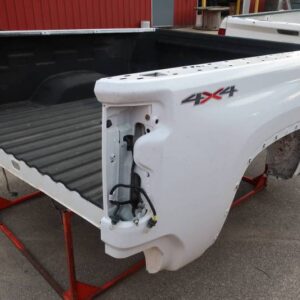20-C Chevy Silverado HD White 6.9ft Short Truck Bed