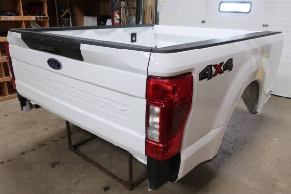 20-22 Ford F-250/F-350 Super Duty White 6.9ft Short Truck Bed