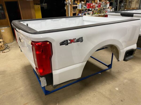 23-C Ford F-250/F-350 Super Duty White 6.9 ft Short Bed Truck Bed