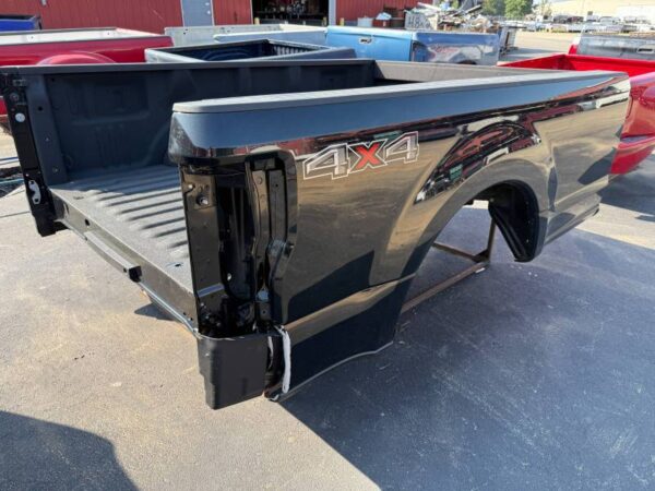 17-22 Ford F-250/F-350 Super Duty Black 8ft Long Bed Truck Bed