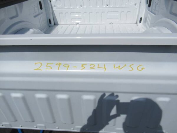 17-19 Ford F-250/F-350 Super Duty White 6.9ft Short Truck Bed - Image 5