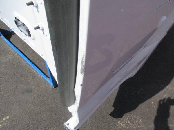 17-19 Ford F-250/F-350 Super Duty White 6.9ft Short Truck Bed - Image 3