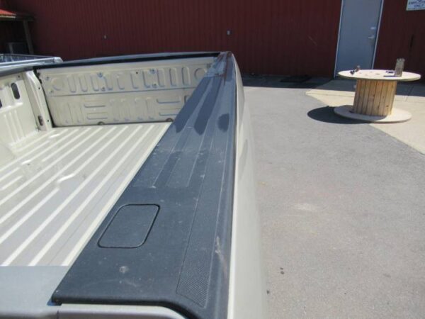 17-19 Ford F-250/F-350 Super Duty White/Gold 8ft Long Bed Truck Bed - Image 4