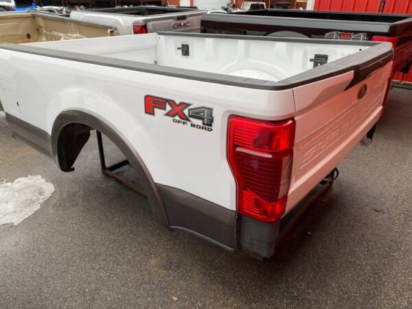 20-22 Ford F-250/F-350 Super Duty White/Brown 8ft Long Bed Truck Bed - Image 4